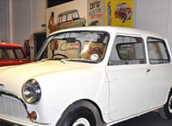 Mini obchodzi 50-lecie, ogólnoświatowy zlot za tydzień w Silverstone