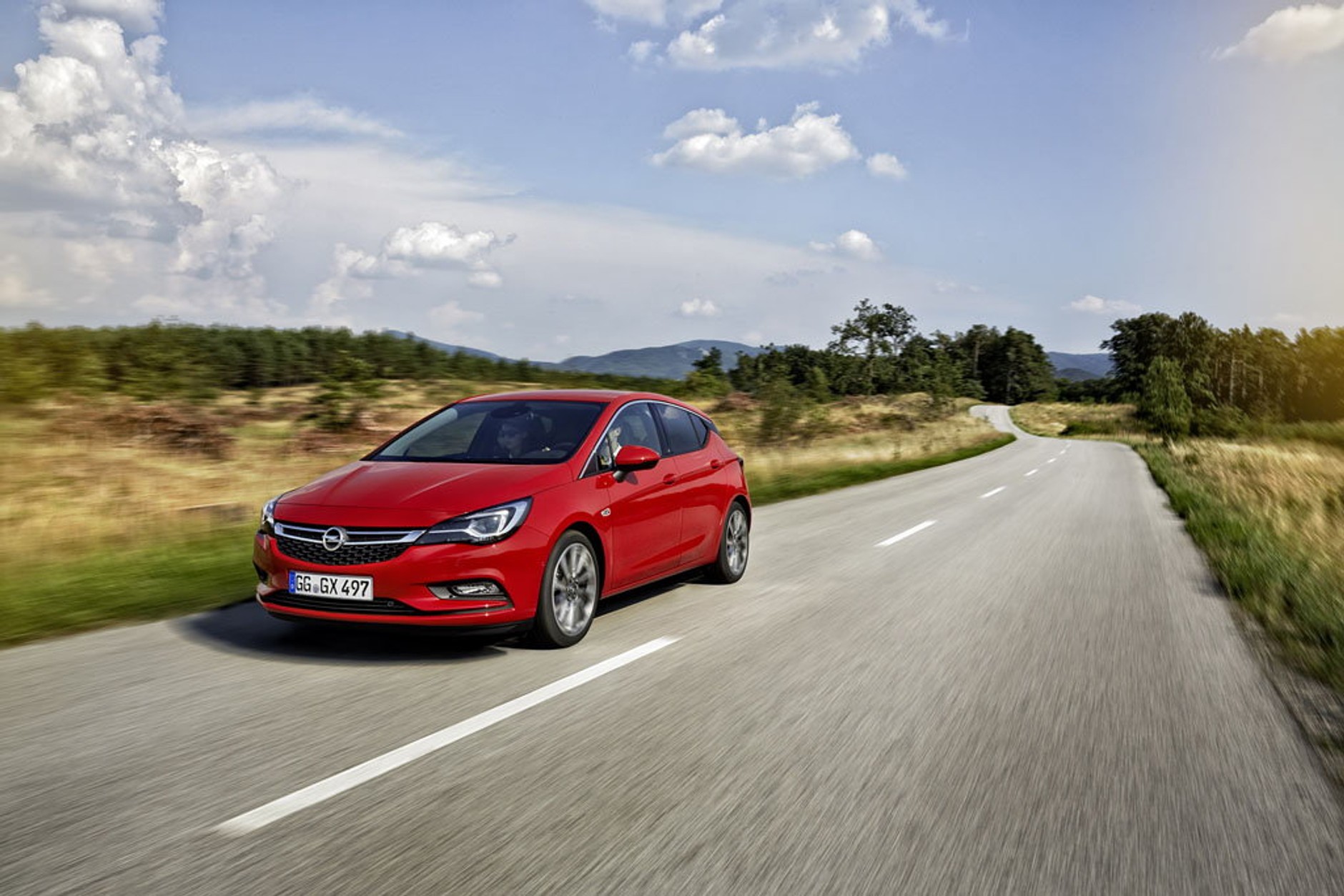 Nowy Opel Astra - auto dla każdego?