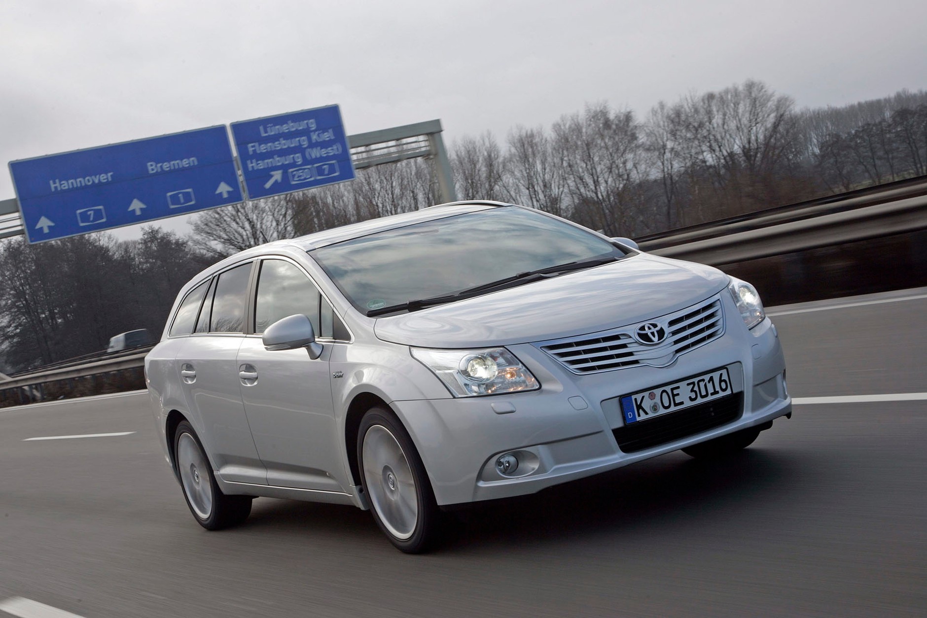 Toyota Avensis - naszym zdaniem