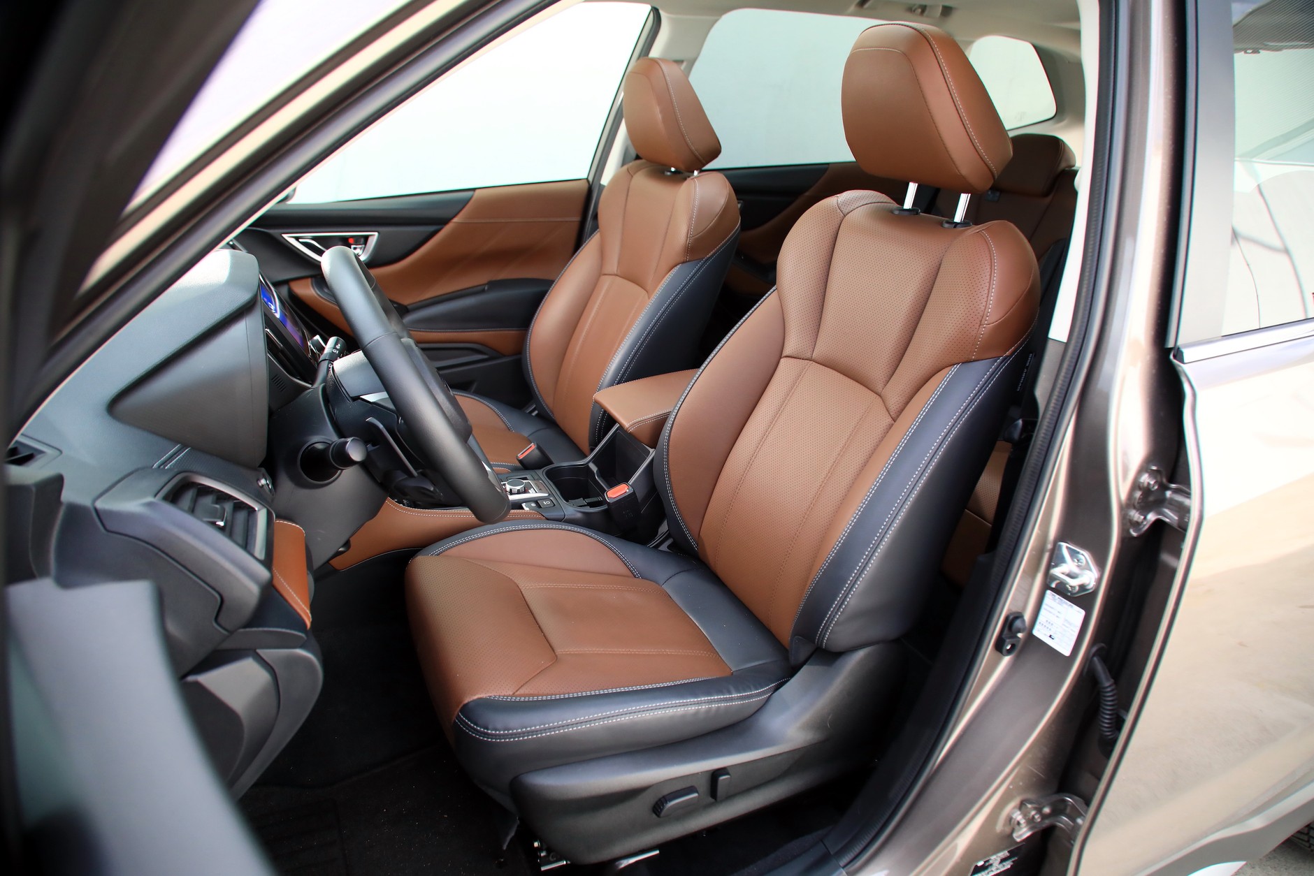 Subaru Forester 2.0 e-Boxer Platinum