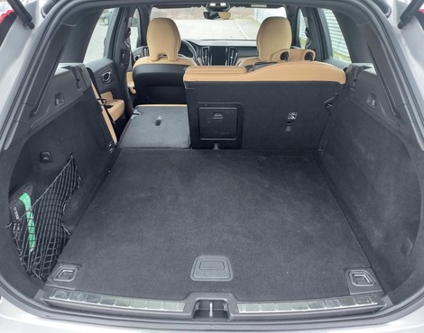 Volvo XC60 B4