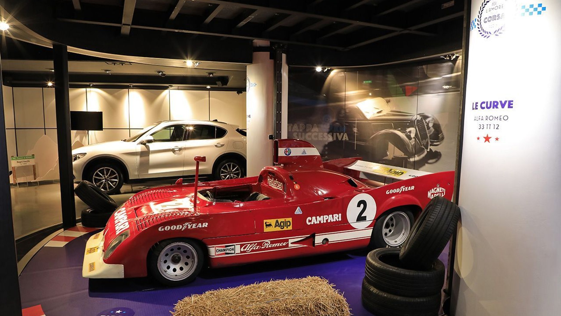 Wystawa w Paryżu  – Alfa Romeo 33 TT 12