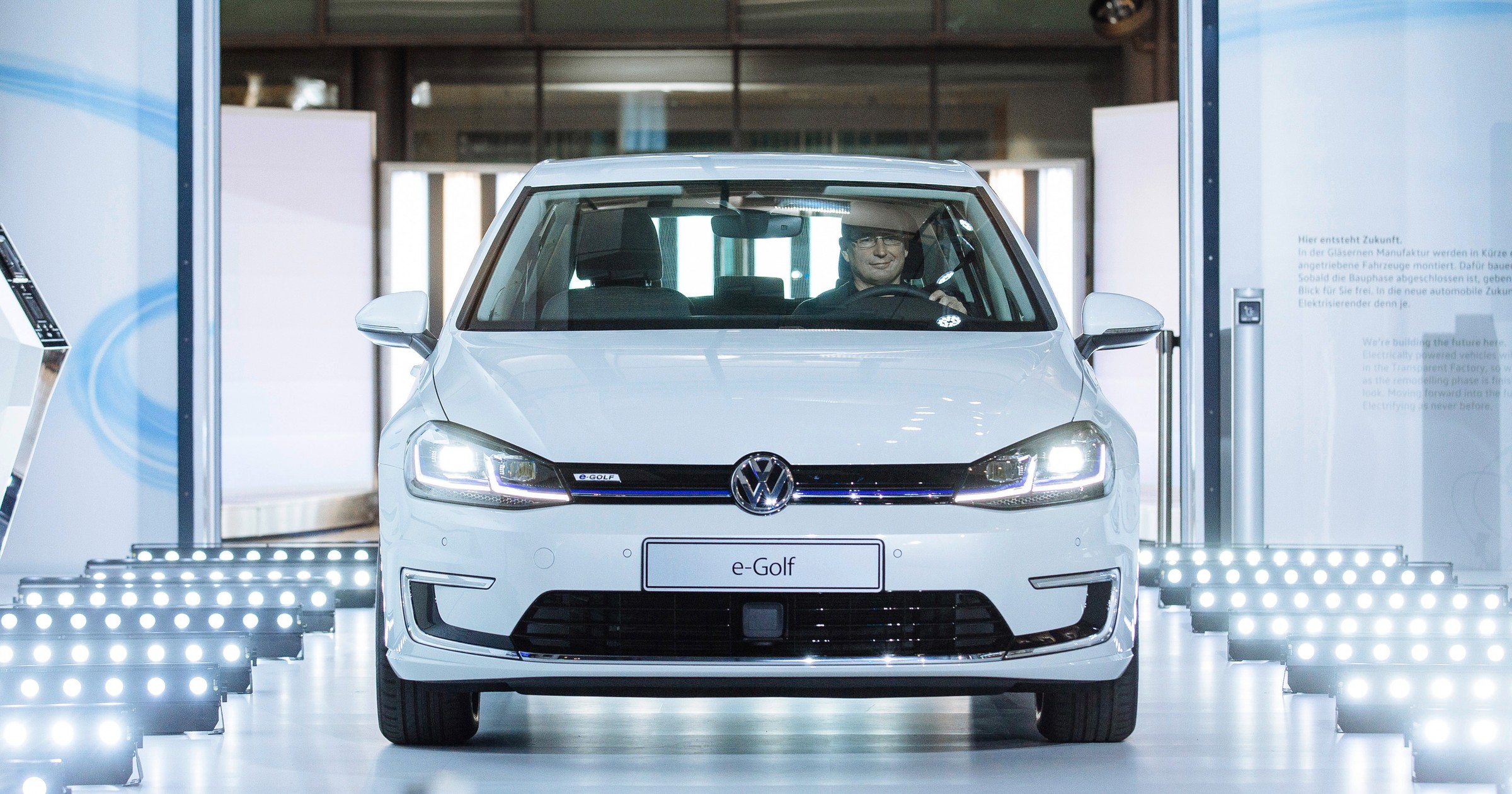 Volkswagen e-Golf ze Szklanej Manufaktury w Dreźnie