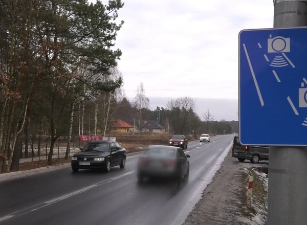 Był znak i nie ma znaku. Tak władza dba o komercyjny sukces odcinkowych pomiarów prędkości