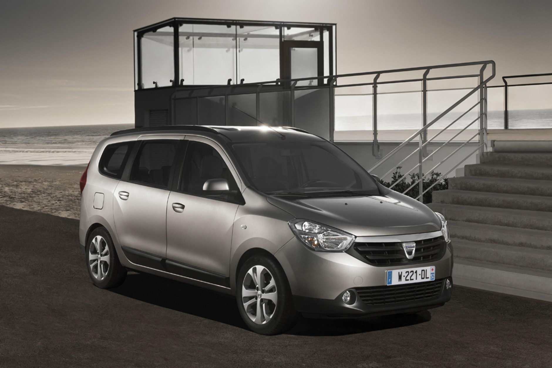 Dacia Lodgy: rodzinna propozycja