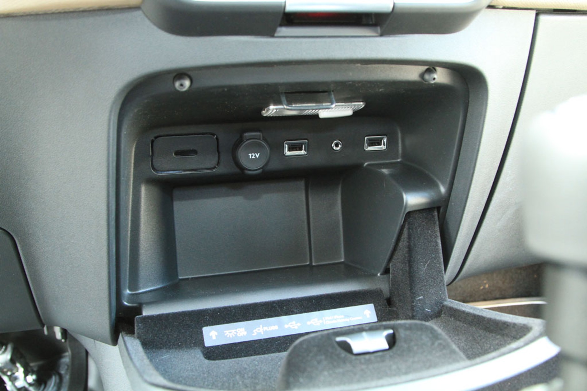 Citroen Grand C4 Picasso 1.2 PureTech - 3 cylindry na 7 pasażerów