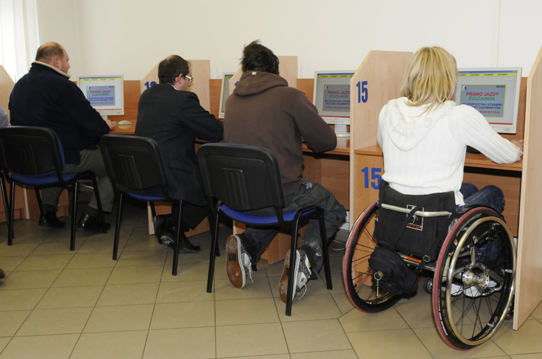 Kierowca bez barier - Szerokiej drogi bez żadnych barier