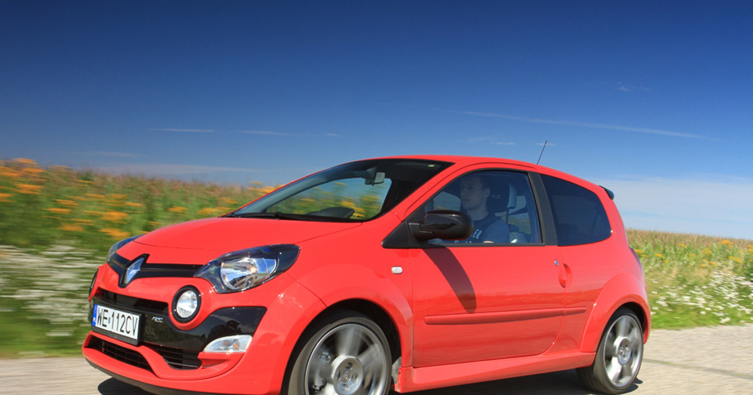 Renault Twingo RS: auto które nigdy się nie znudzi