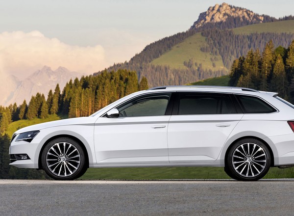 Skoda Superb ma 15 lat