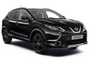 Nissan Qashqai Black Edition - crossover w smokingu