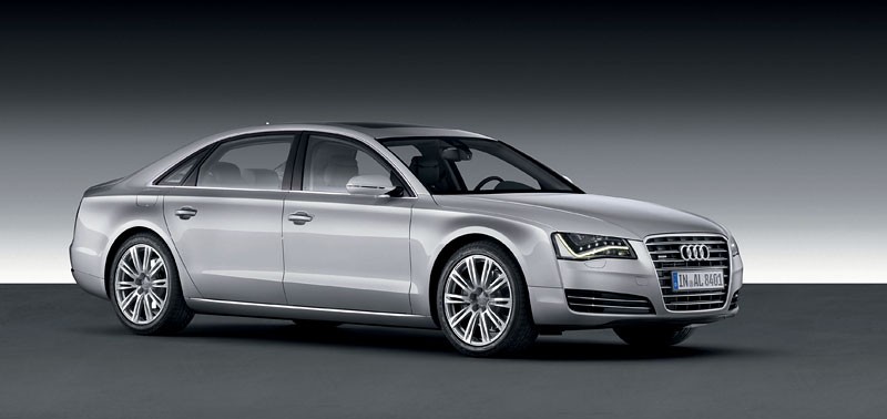 Pekin 2010: Audi A8 L W12 quattro – 500 KM i większy komfort dla Chińczyków