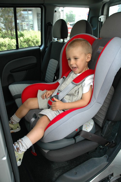 Jak przewozić dzieci - Bezpiecznie i wygodnie