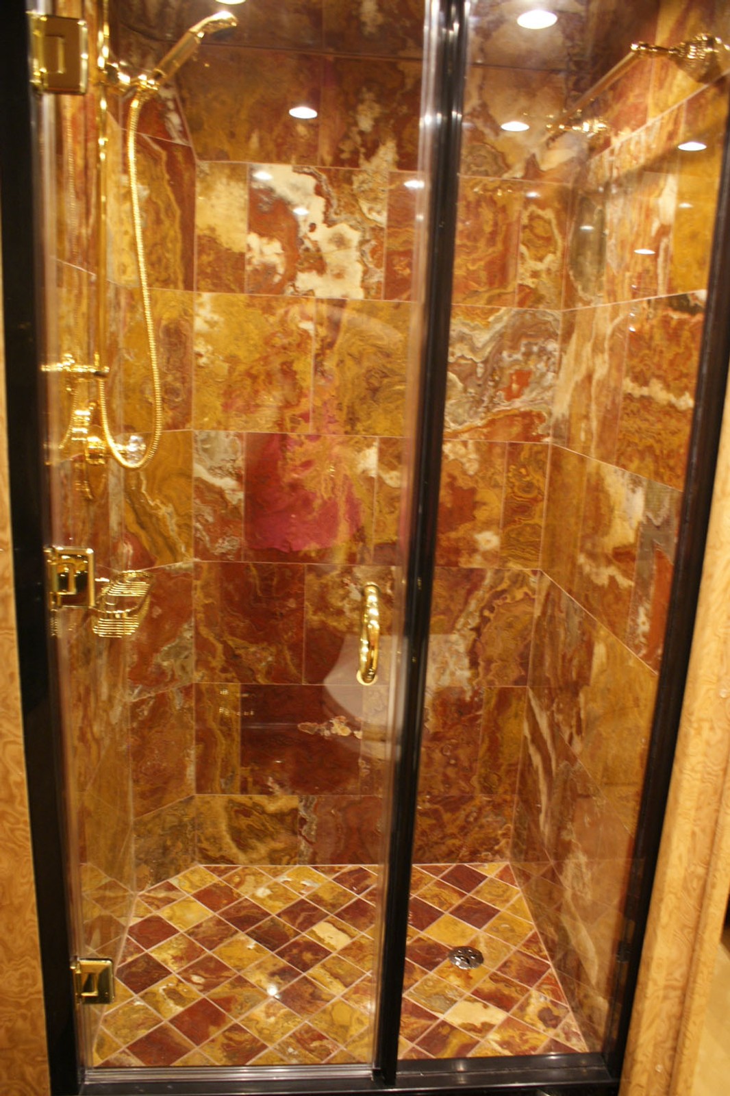 Obrzydliwie luksusowe posiadłości na kołach