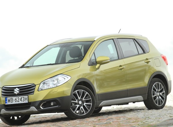 Suzuki SX4 S-Cross gra w innej klasie