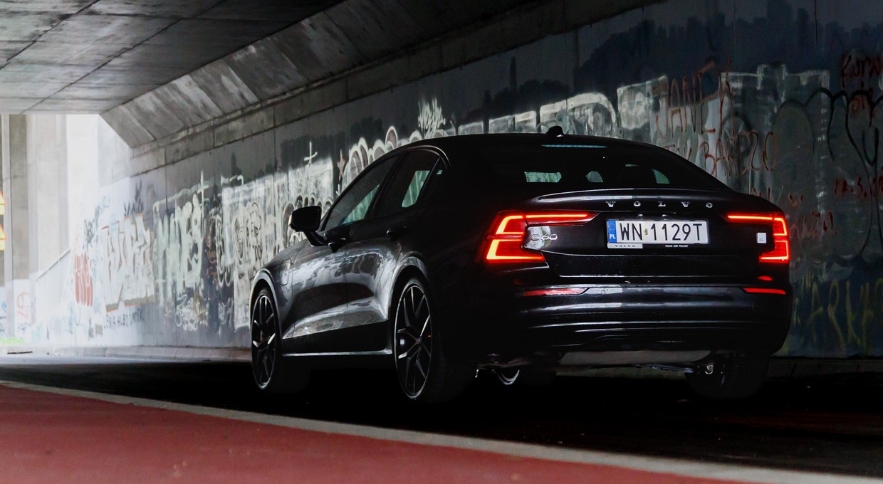 Volvo S60 odchodzi. Pożegnałem go w 455-konnej wersji i wiem, że jest czego żałować