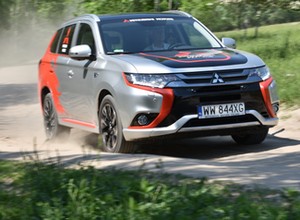 Mitsubishi Outlander PHEV – SUV z prądem