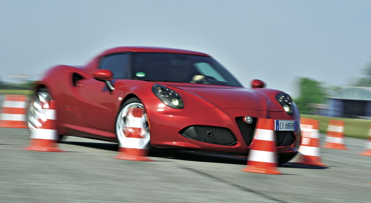Alfa Romeo 4C: włoski przedmot pożądania