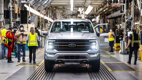 Ford wyprodukował 40-mln egzemplarz serii F. Te auta produkuje się już 75 lat 