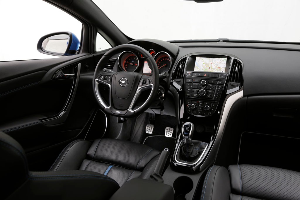 Opel Astra OPC