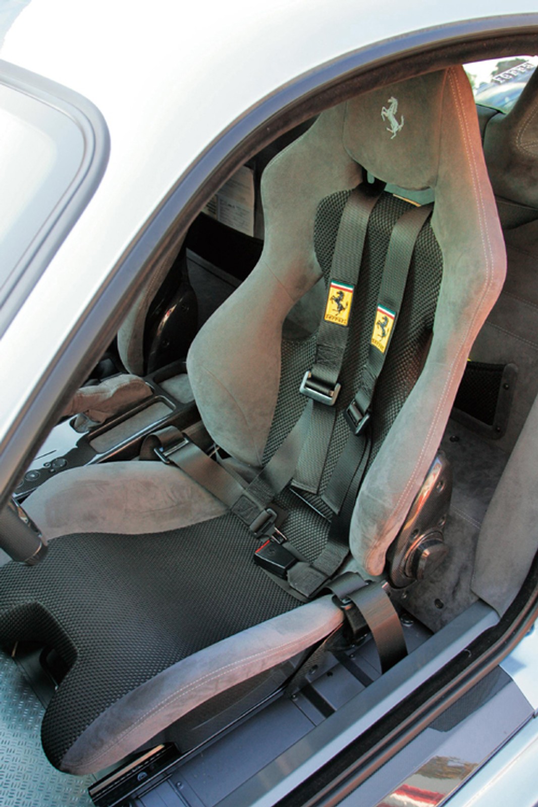 Porsche GT2 kontra Ferrari Scuderia - Zew prędkości