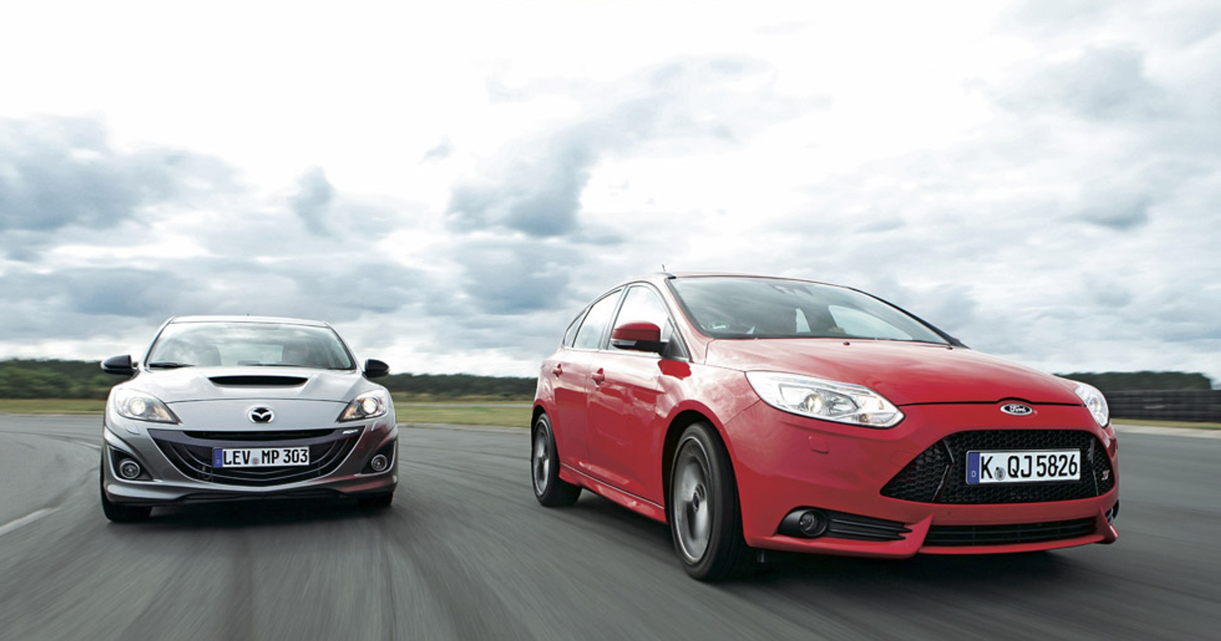 Mazda 3 MPS kontra Ford Focus ST: rasowe kompakty na ulicy i torze