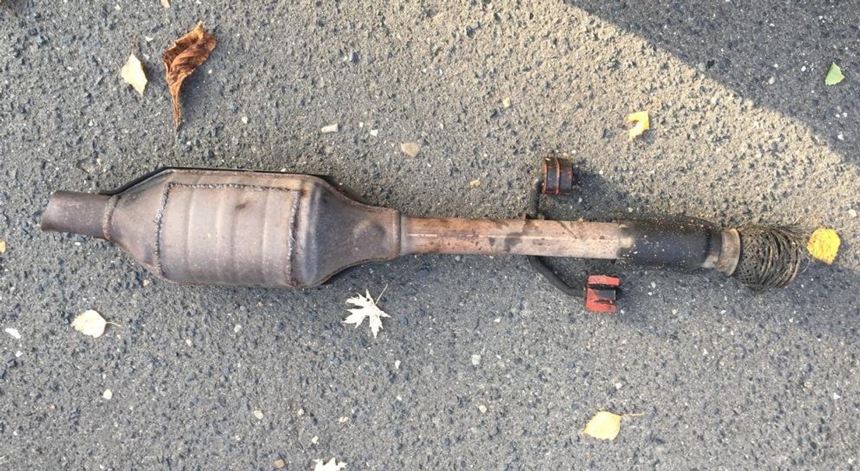 Jeden złodziej ukradł prawie 100 katalizatorów. Rekordzista z południowej Polski zatrzymany