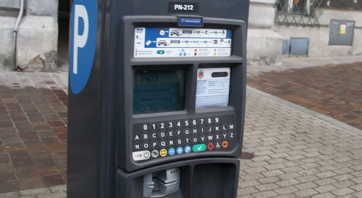Droższe parkowanie w Krakowie przesądzone, ale nie 9 zł za godzinę