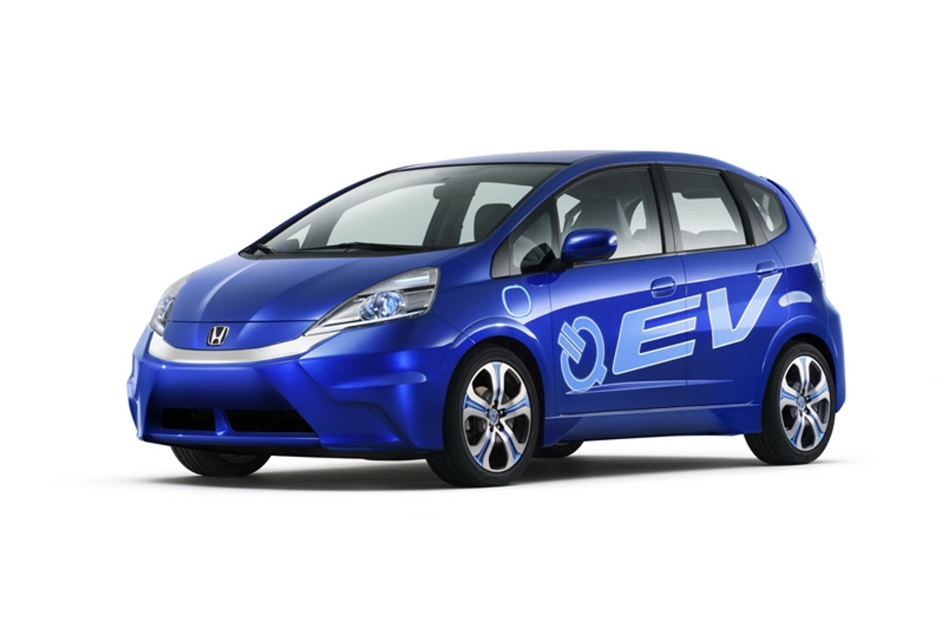 Honda Jazz poddana elektryfikacji