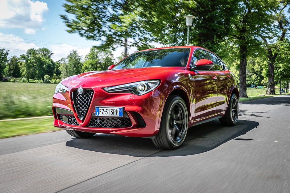 AlfraRomeoStelvioQuadrifoglio