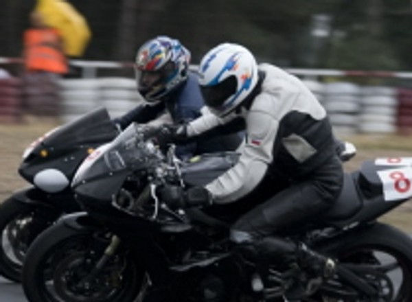 Motocykle: Andrzej Chmielewski i Przemysław Janik w głównych rolach