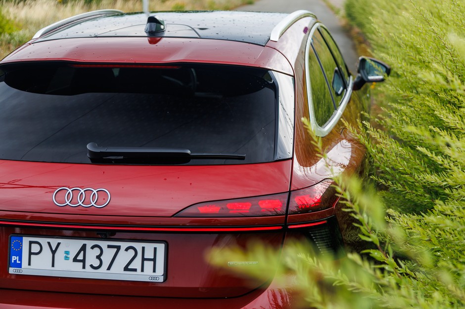 Audi A6 C9