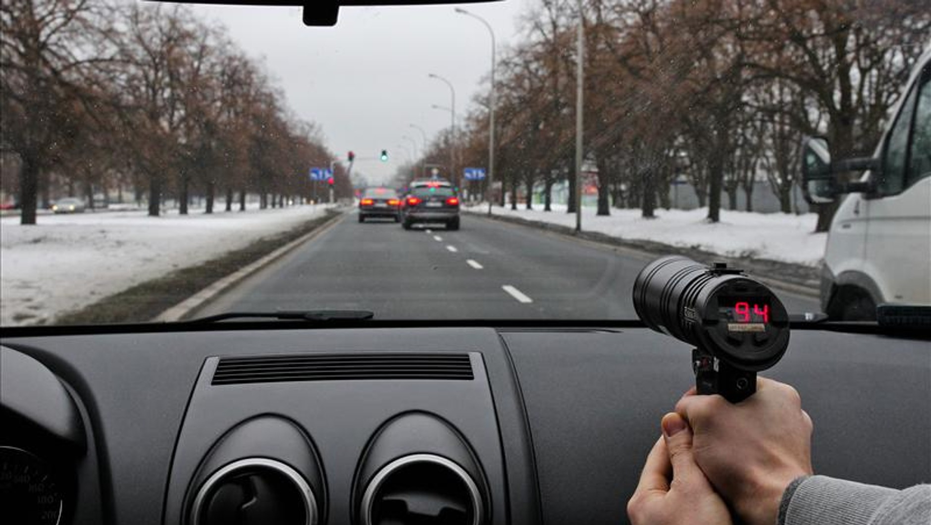 Tusku - mamy Cię! Sprawdź, ile pędził premier