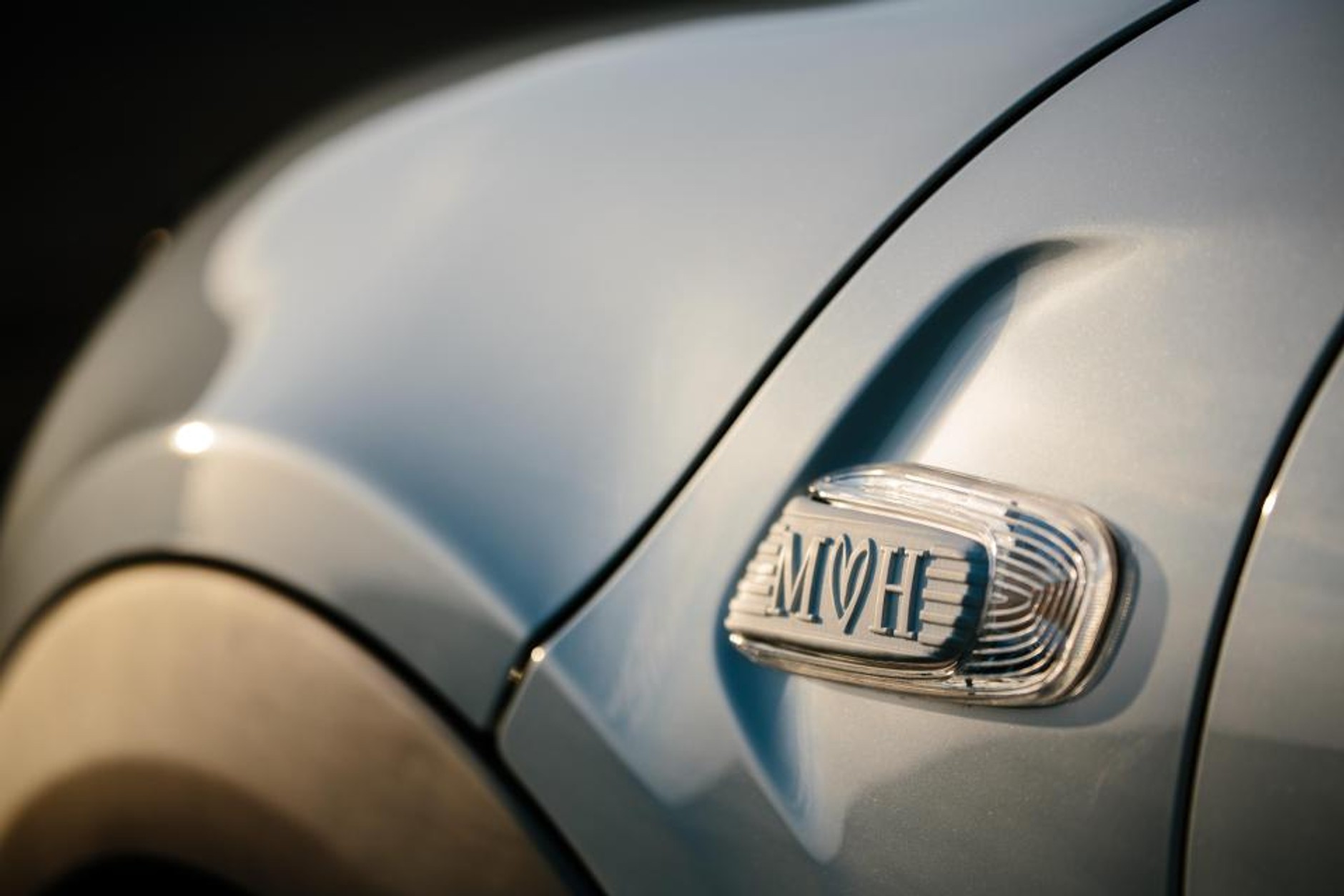 Okolicznościowa wersja Mini Coopera S z okazji ślubu księcia Harry-ego