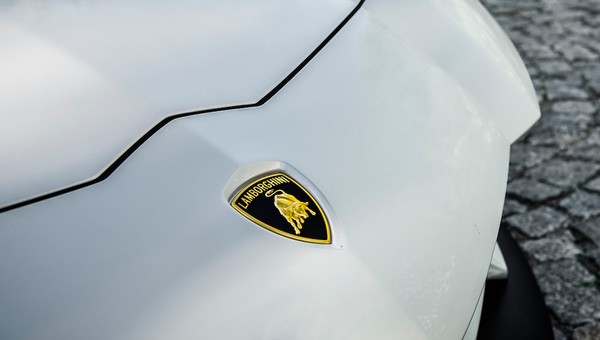 Volkswagen myśli o sprzedaży udziałów w swoich markach premium