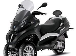 Hybrydowy skuter Piaggio