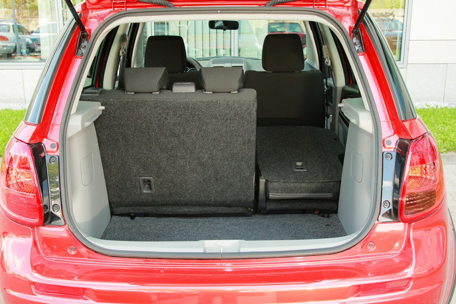 Suzuki SX4: wyścigowy SUV