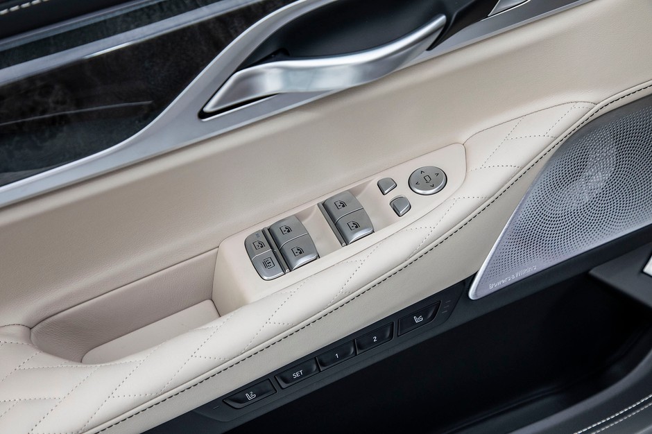 BMW 750i xDrive
