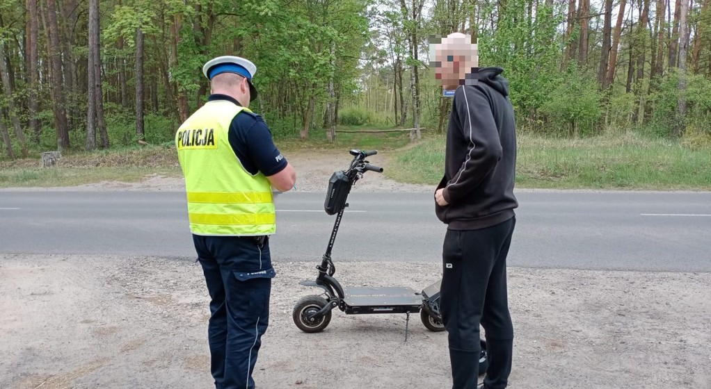 Grudziądz. Mandat za zbyt szybką jazdę hulajnogą