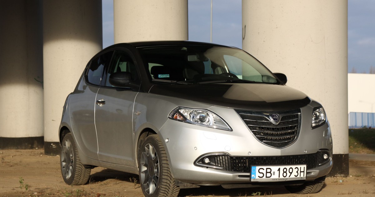Lancia Ypsilon
