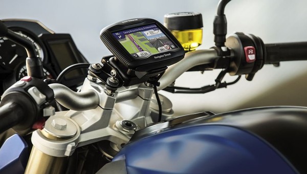 BMW Navigator Street - kompaktowa nawigacja motocyklowa