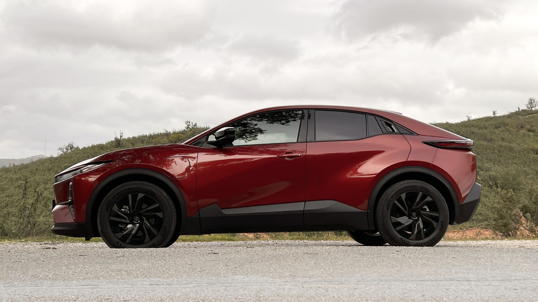 Toyota C-HR+