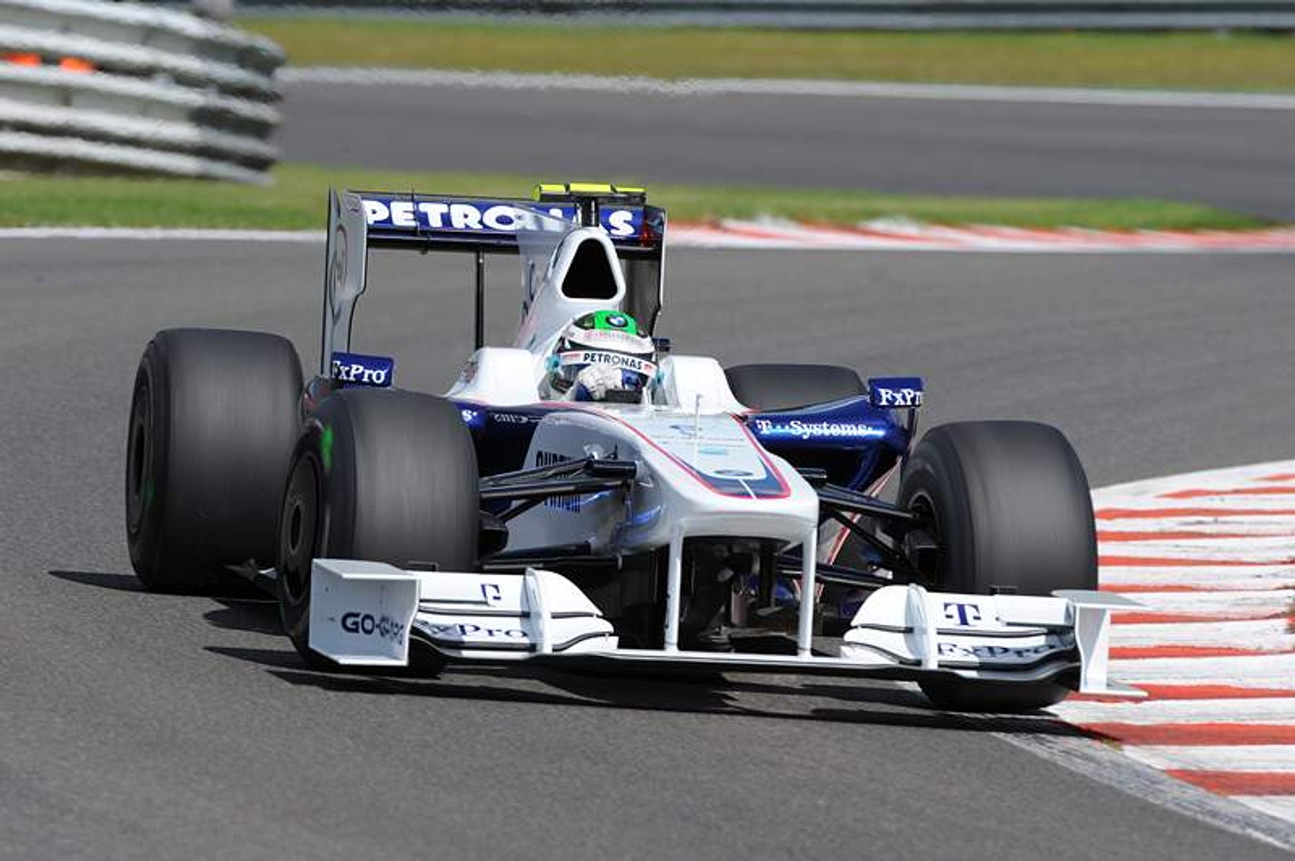 Grand Prix Belgii 2009: dwie gwiazdy wyścigu - Raikkonen i Fisichella (fotogaleria)