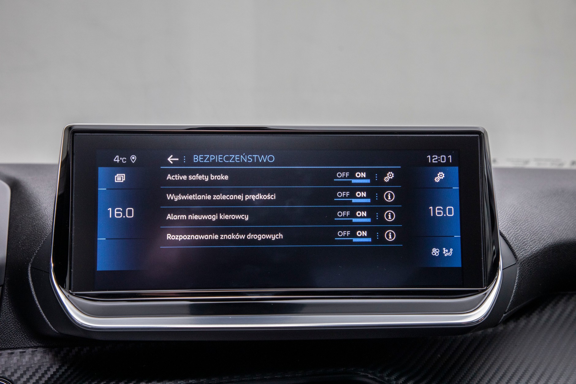 Peugeot 208 1.2 PureTech 100