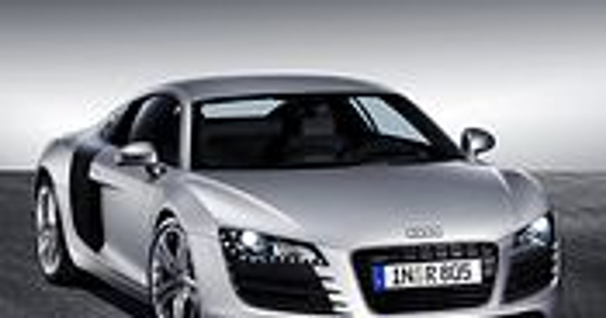 Audi R8: podwójne zwycięstwo