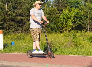 Mi Electric Scooter Pro - Robert testuje