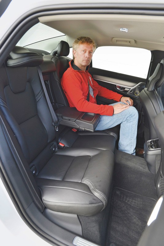 Volvo S90 D5 AWD