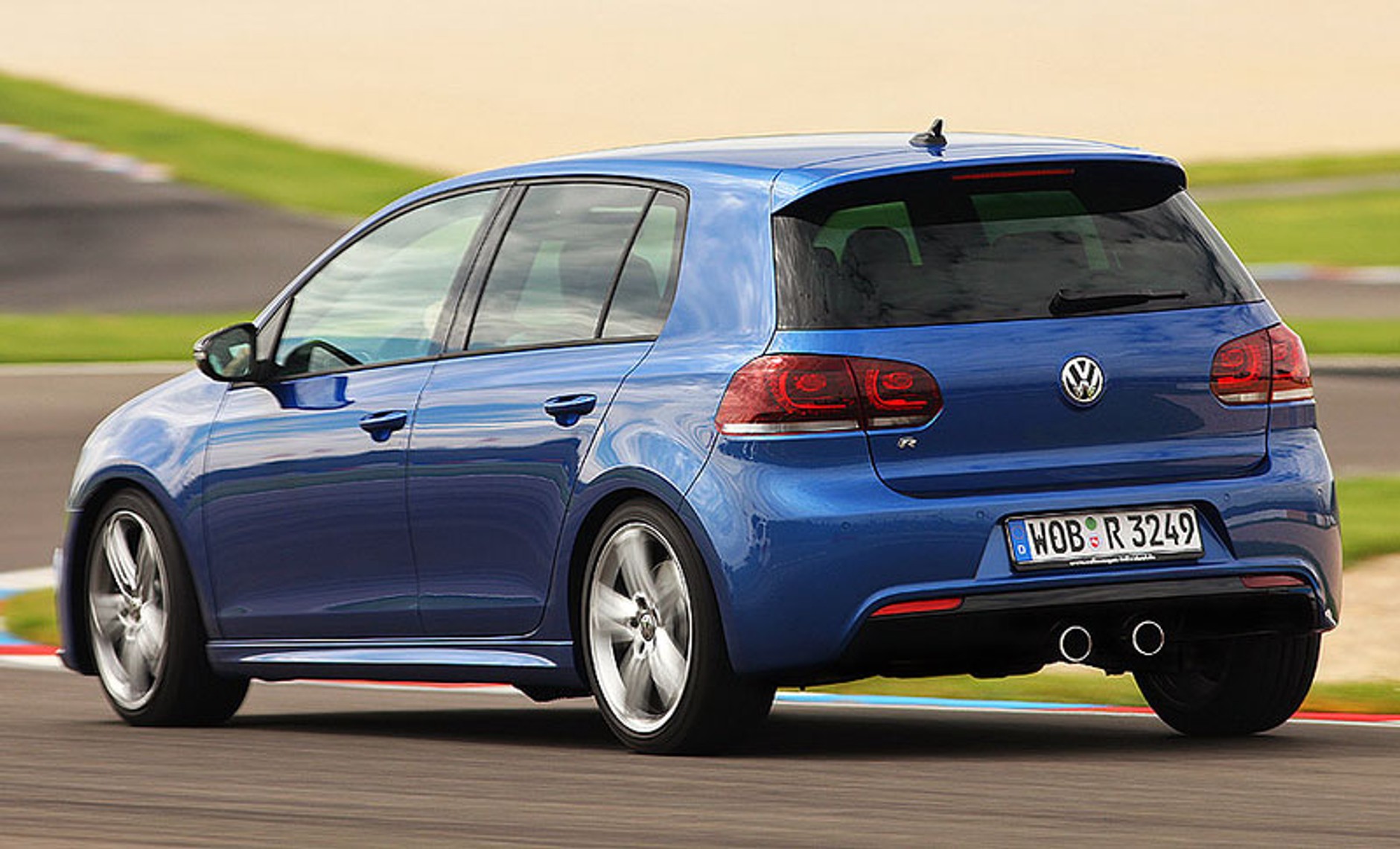 Volkswagen Golf R – najmocniejszy Golf wszechczasów