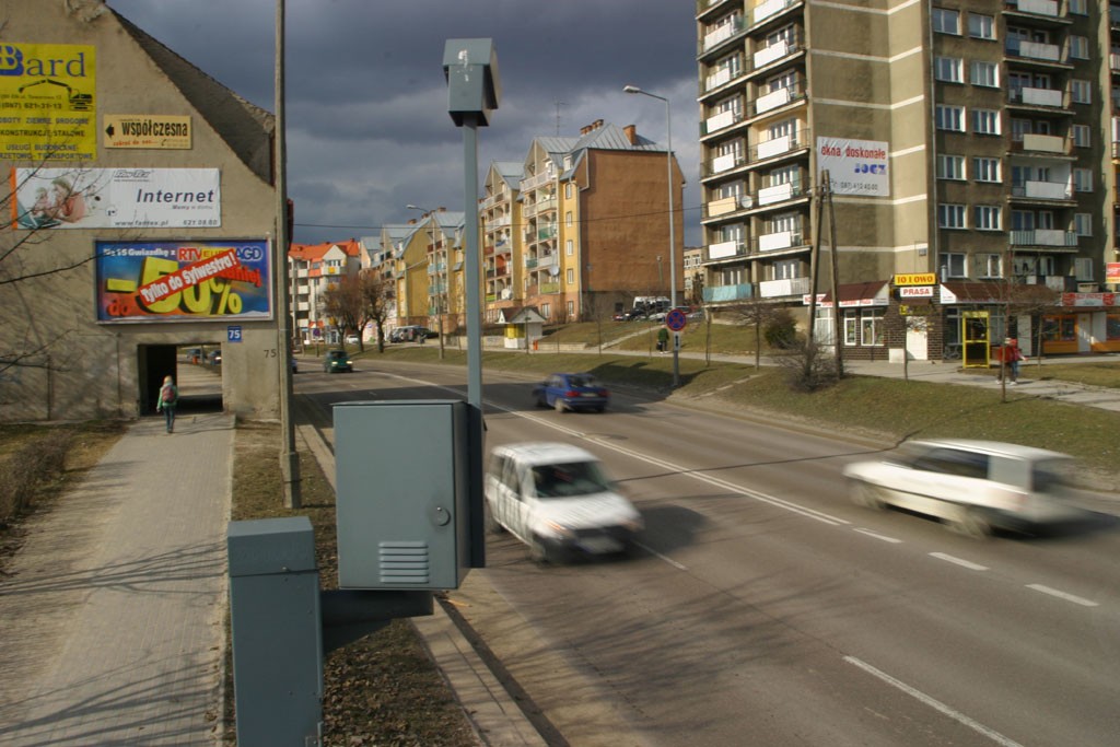 Mandat z fotoradaru! Zobacz jak tego uniknąć