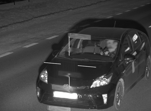 Nowy fotoradar w Warszawie działa niecały miesiąc i już taki wynik