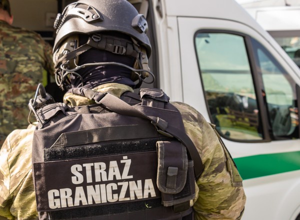 Straż Graniczna zatrzymała sklonowanego Volkswagena i nowiutkie Audi A5 Avant